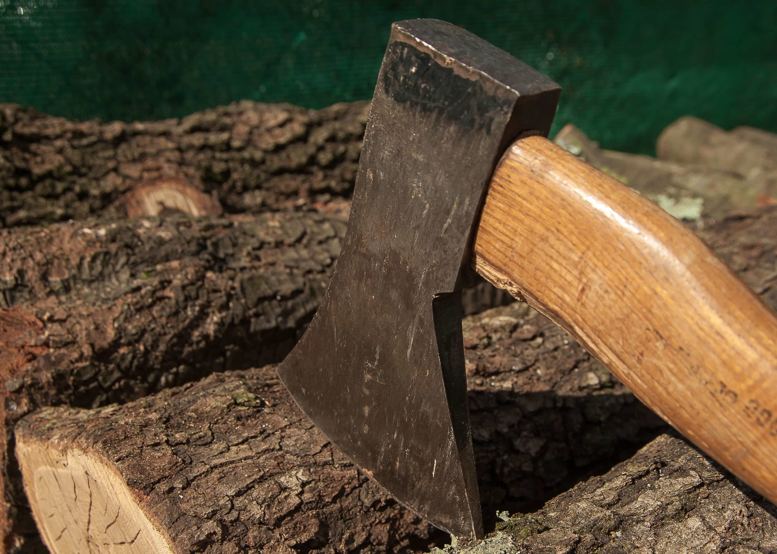 木製の手斧